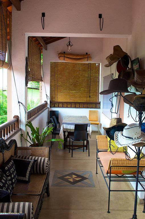 Yoho Home Away Home Kandy Exterior photo