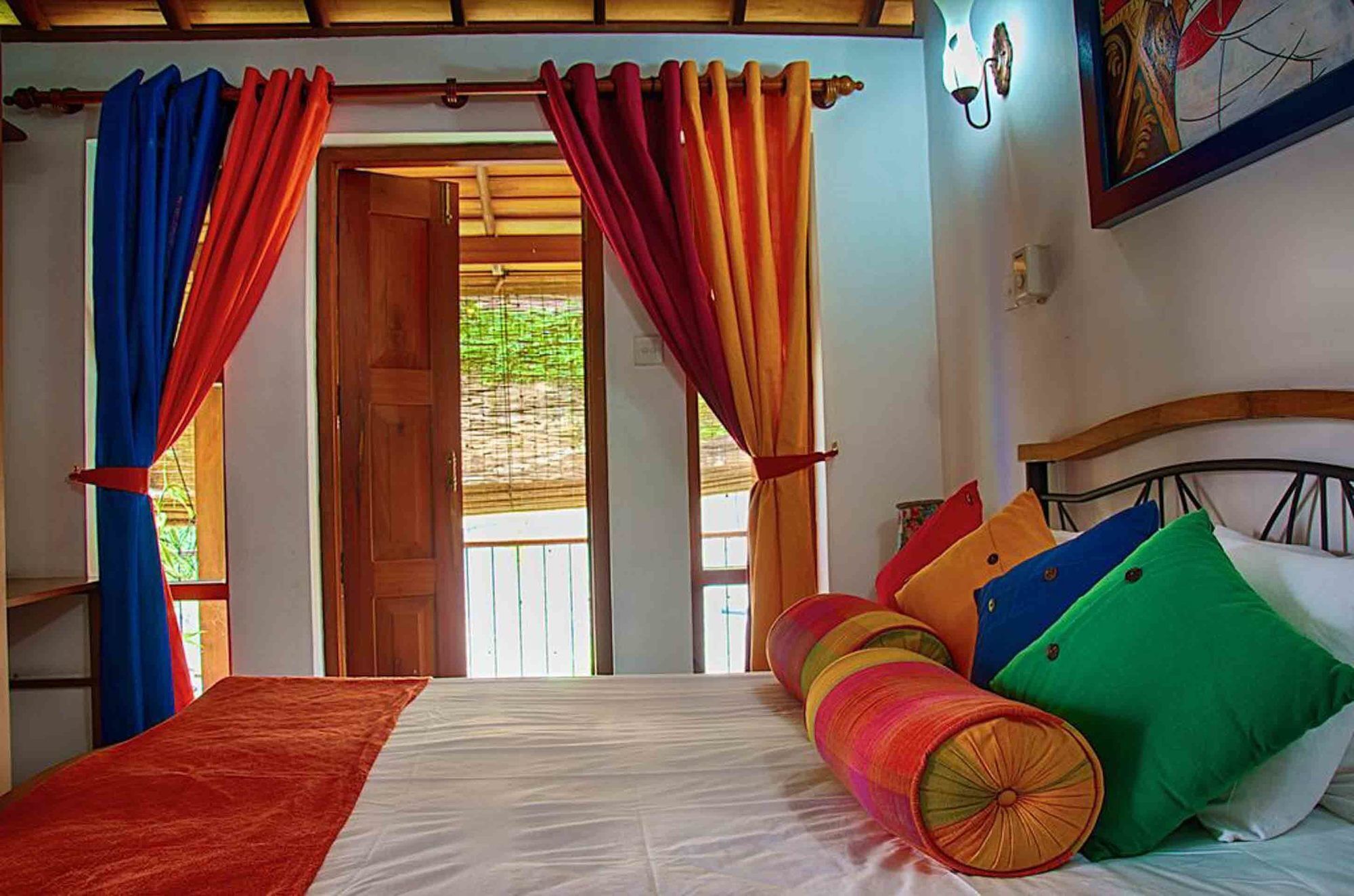 Yoho Home Away Home Kandy Exterior photo